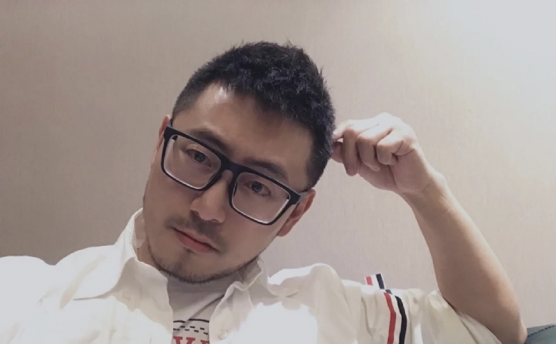 铭哲的第一张照片--台中交友中心