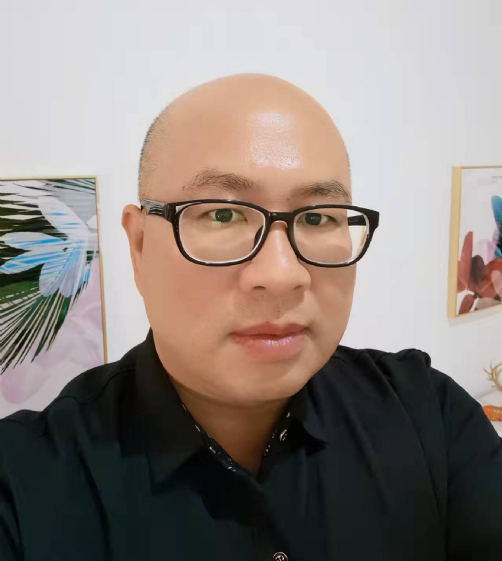 夢醒出發的第一张照片--台中交友中心