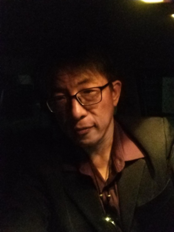 隱姓埋名的第一张照片--台中交友中心