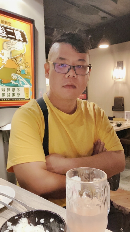 公爵的第一张照片--台中交友中心