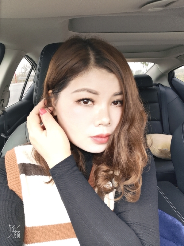 美丽人生的第一张照片--台中交友中心