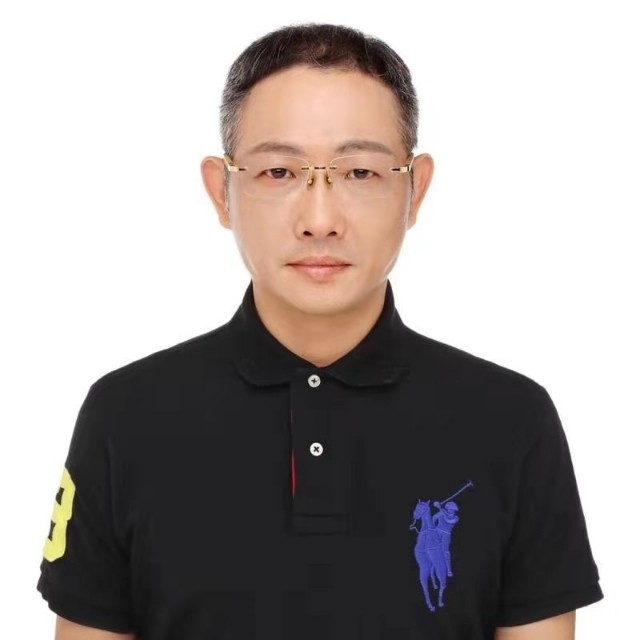 邱先森的第一张照片--台中交友中心