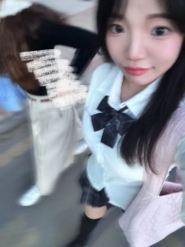 台灣小姐伊洛的第一张照片--台中交友中心